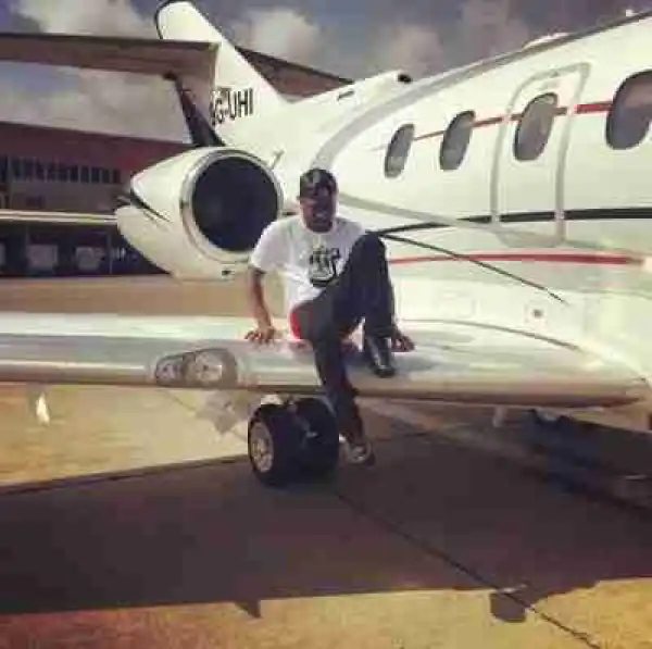 Davido’s Private Jet Finally Arrives Lagos [Photo]